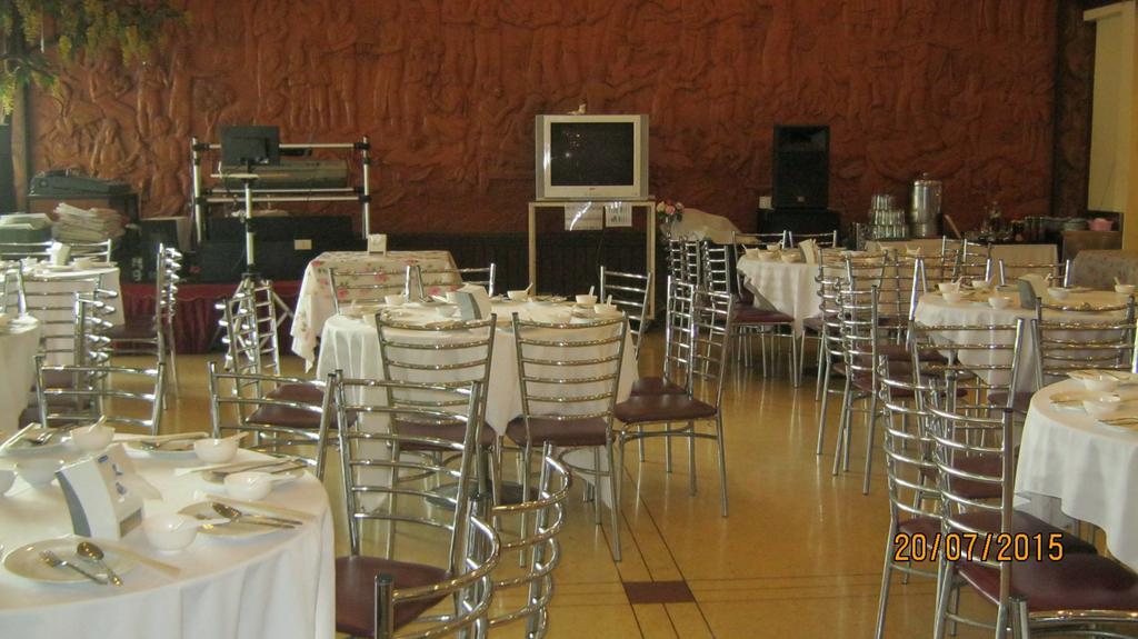 Kyo-Un Hotel Sara Buri Dış mekan fotoğraf