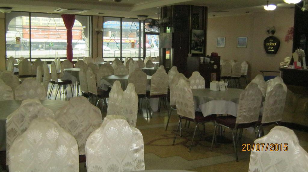 Kyo-Un Hotel Sara Buri Dış mekan fotoğraf