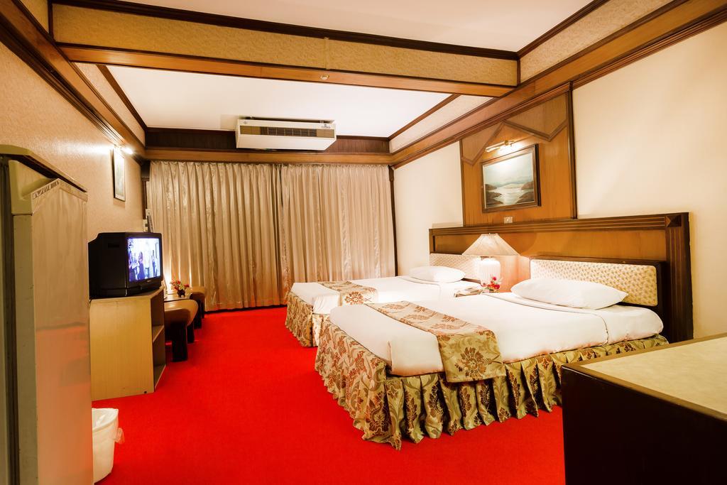 Kyo-Un Hotel Sara Buri Oda fotoğraf