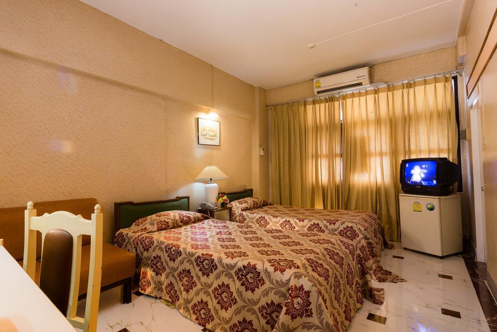 Kyo-Un Hotel Sara Buri Oda fotoğraf